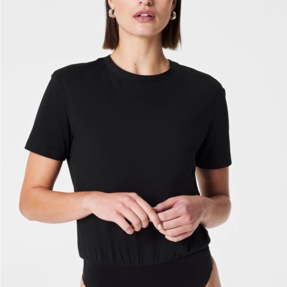 SPANX tailored tee bodysuit Sz. M